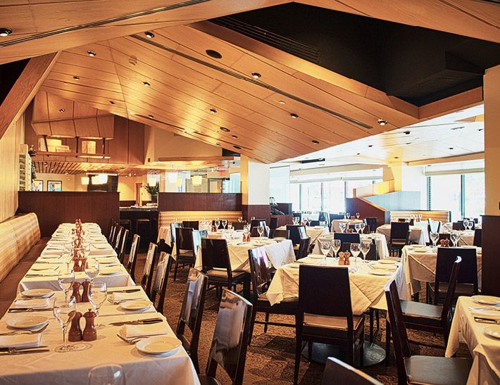 Dining room at Nick + Stef's Steakhouse near Madison Square Garden